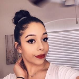 Meet your Posher, Romy